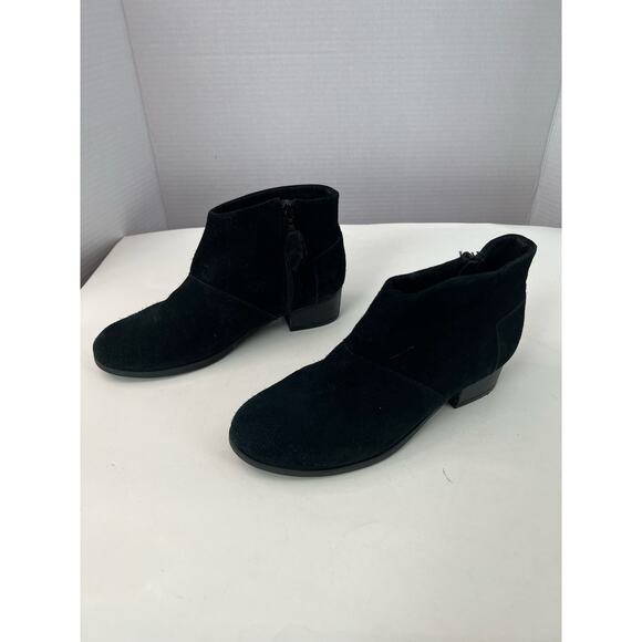 Toms Ankle Black Suede Low Heel Short Western Comfort Booties Size 6 - Picture 2 of 8